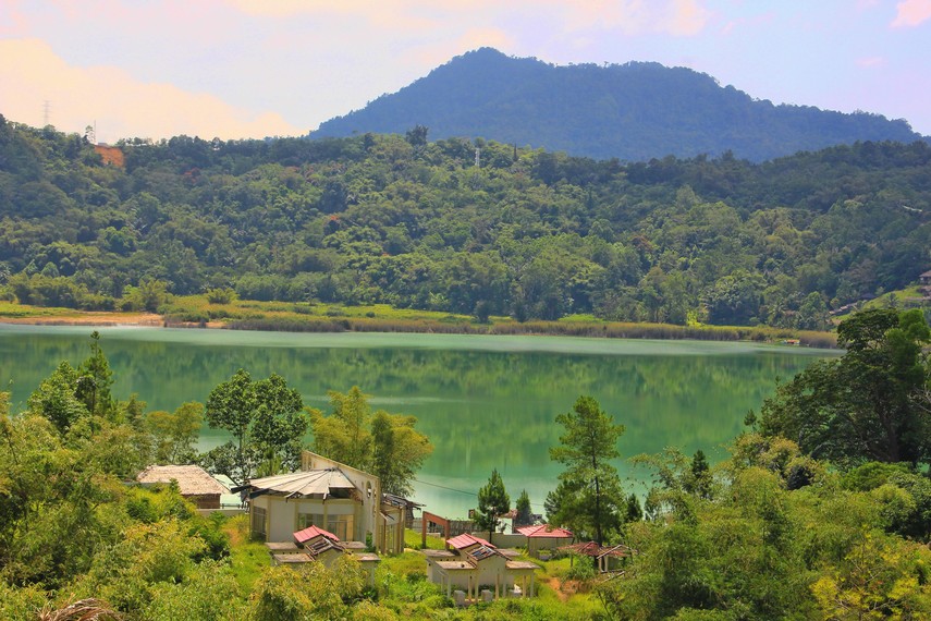 Lake Tondano - Natural landscape of Minahasa highlands, North Sulawesi